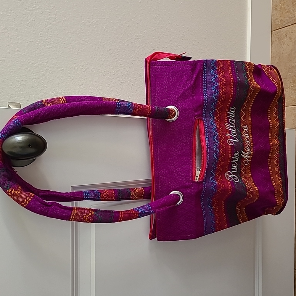 Large travel bag